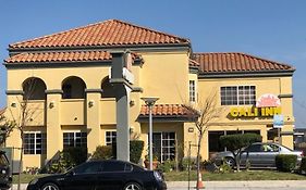 Cali Inn